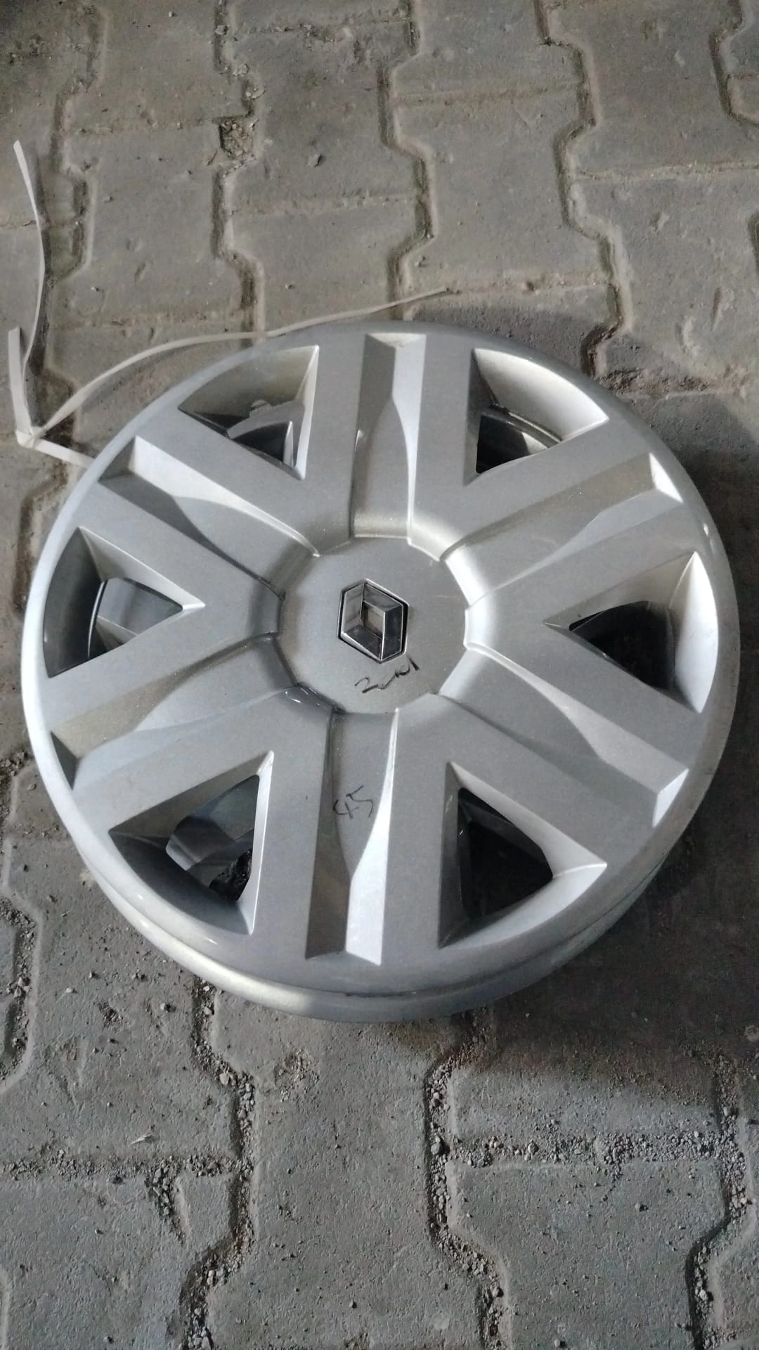 JANT KAPAĞI MEGANE 15 İNÇ